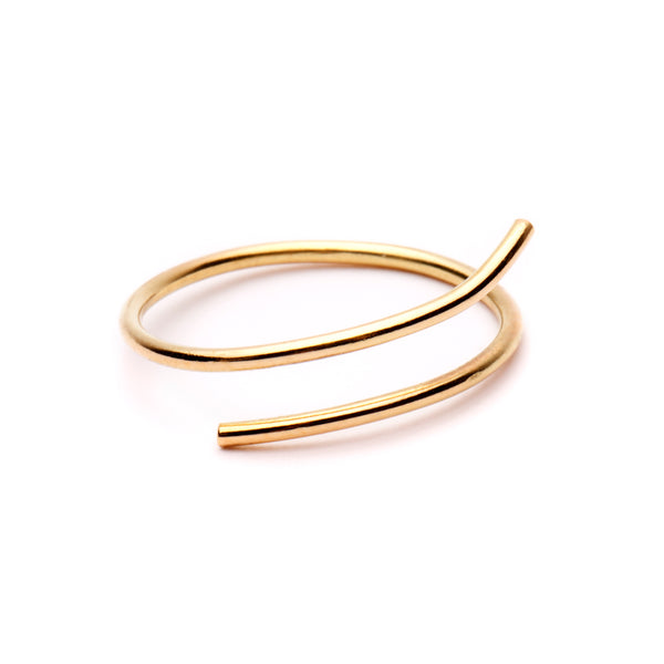 FAVOURITES Essence Ring 18Ct Yellow Gold